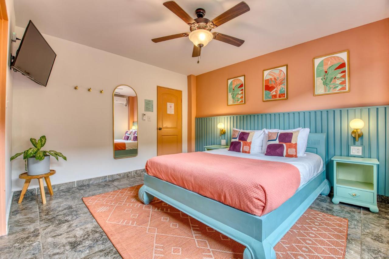 Bocas Paradise Hotel Бокас-дель-Торо Экстерьер фото